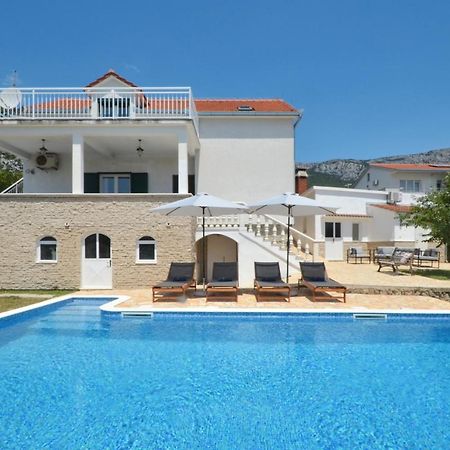 Holiday Home Nevera Kastela Exterior photo